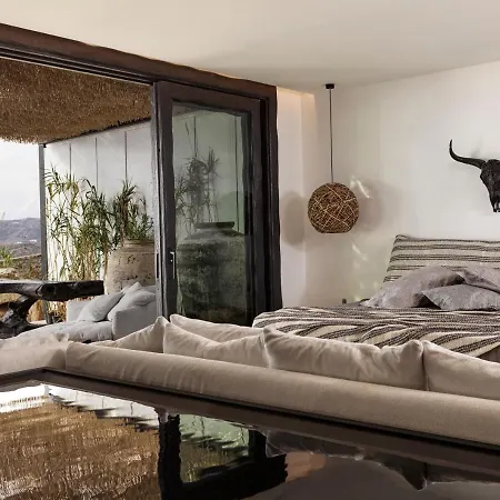 Myconian Panoptis Escape, A Member Of Small Luxury Of The World 5* Ελιά
